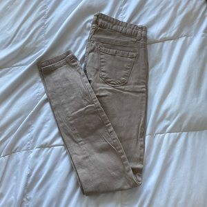 Light tan skinny jeans